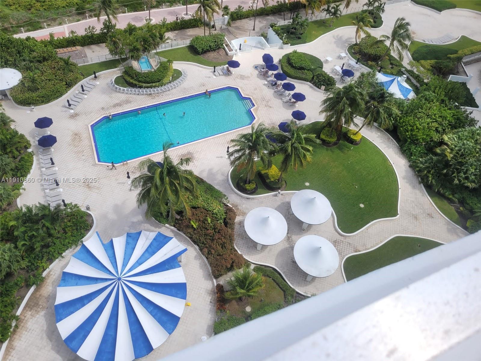 5161 Collins Ave #214, Miami Beach FL 33140