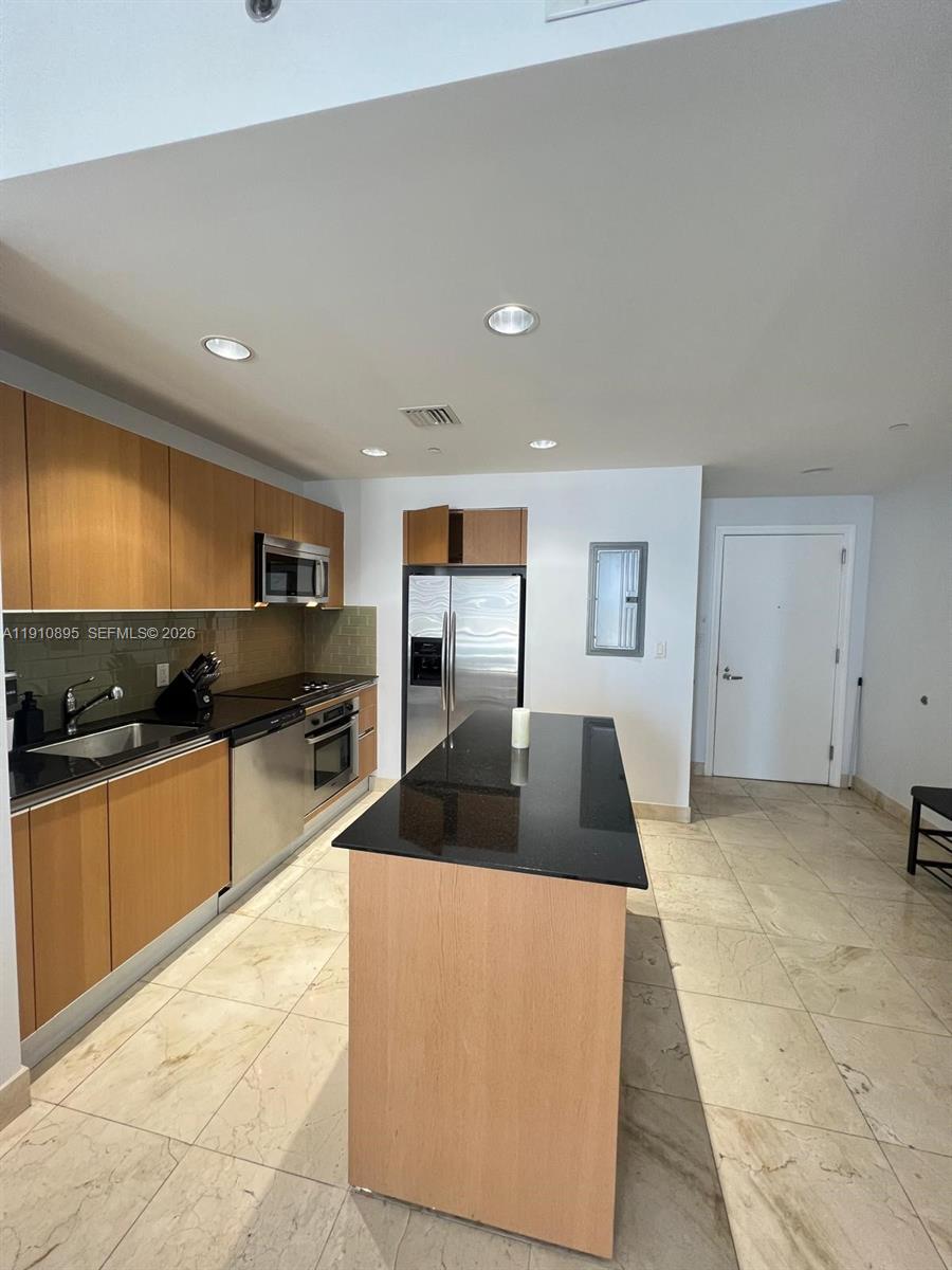 1050 Brickell Ave #1904, Miami FL 33131