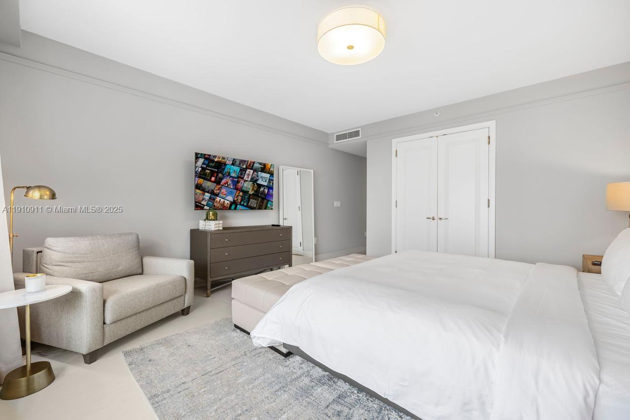 1435 Brickell Ave #3410, Miami FL 33131