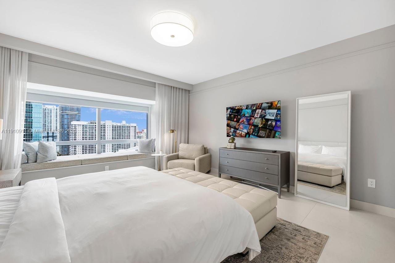 1435 Brickell Ave #3410, Miami FL 33131