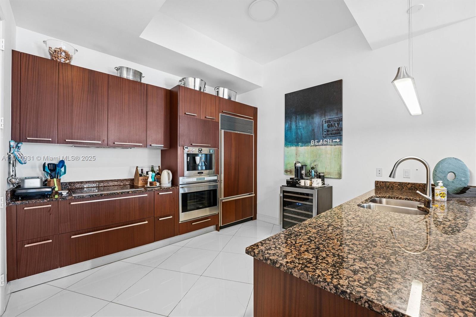 15811 Collins Ave #3107, Sunny Isles Beach FL 33160