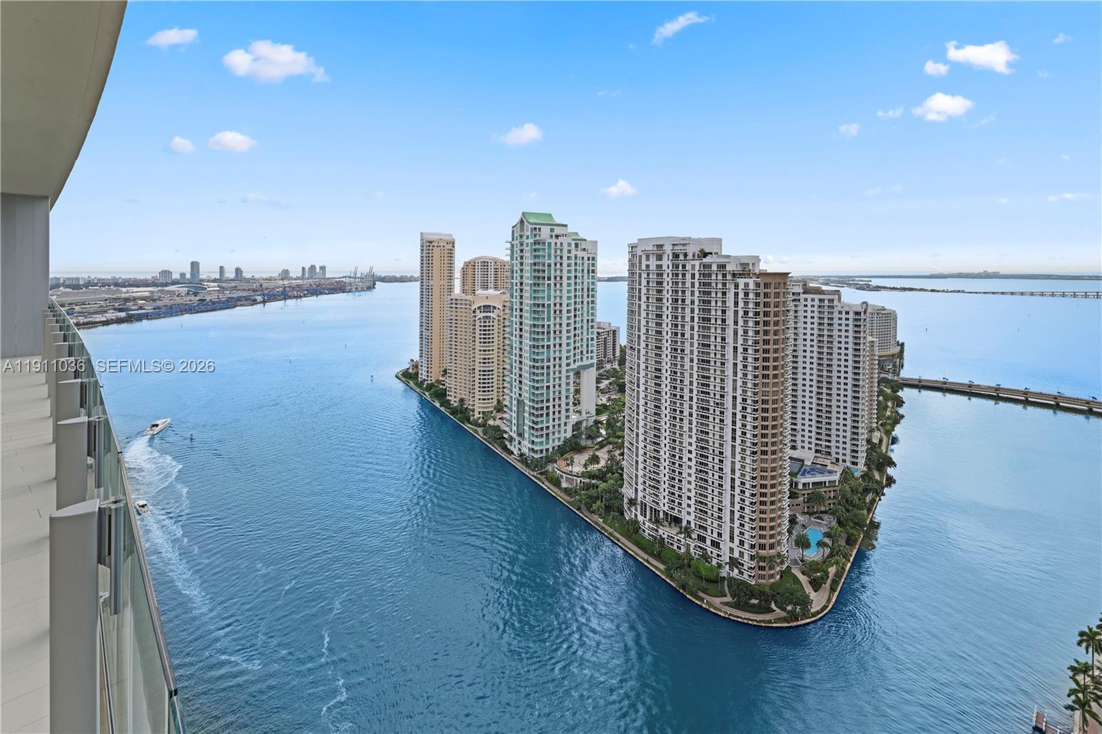 300 Biscayne Blvd Way #3404, Miami FL 33131