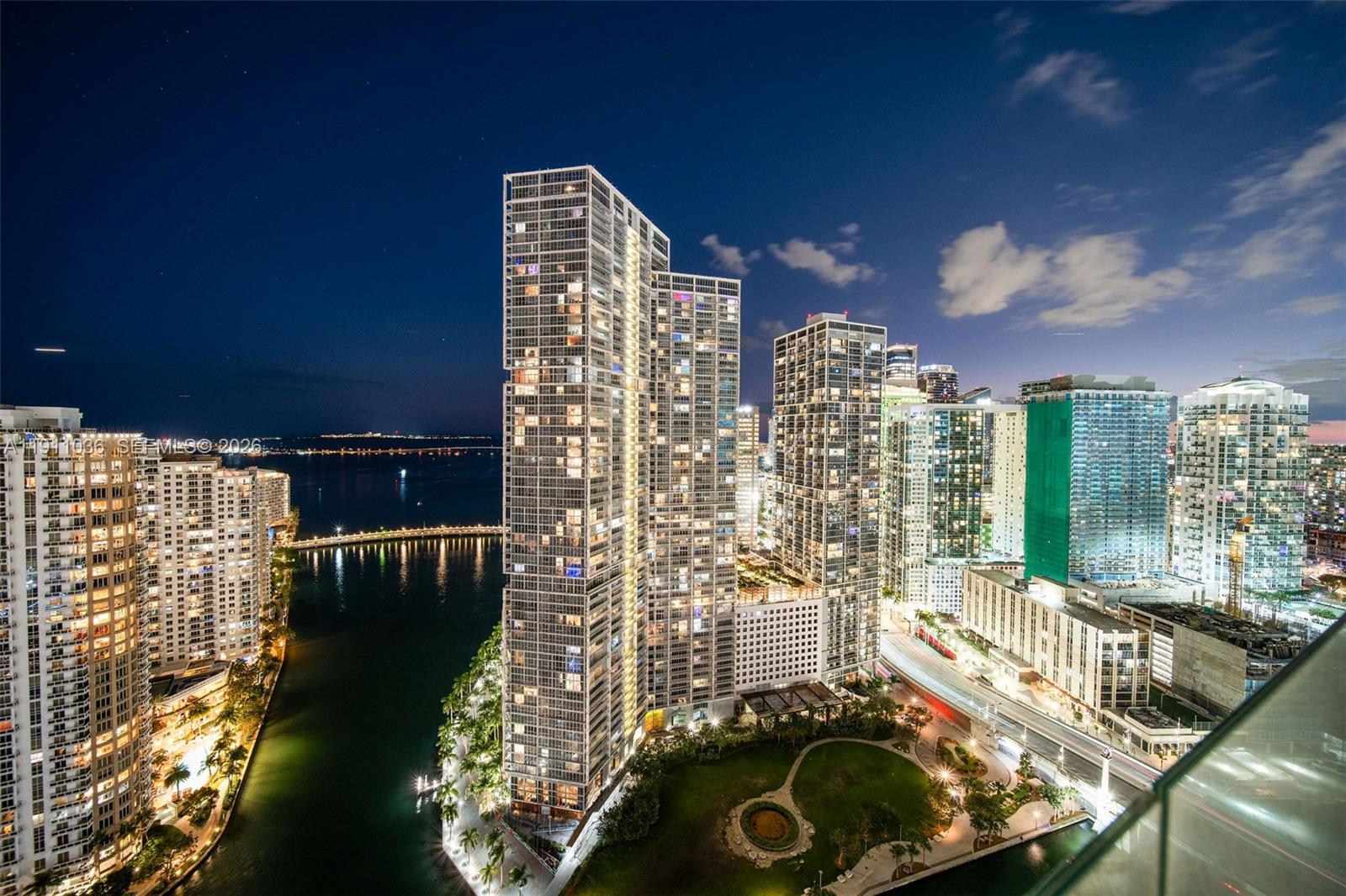 300 Biscayne Blvd Way #3404, Miami FL 33131