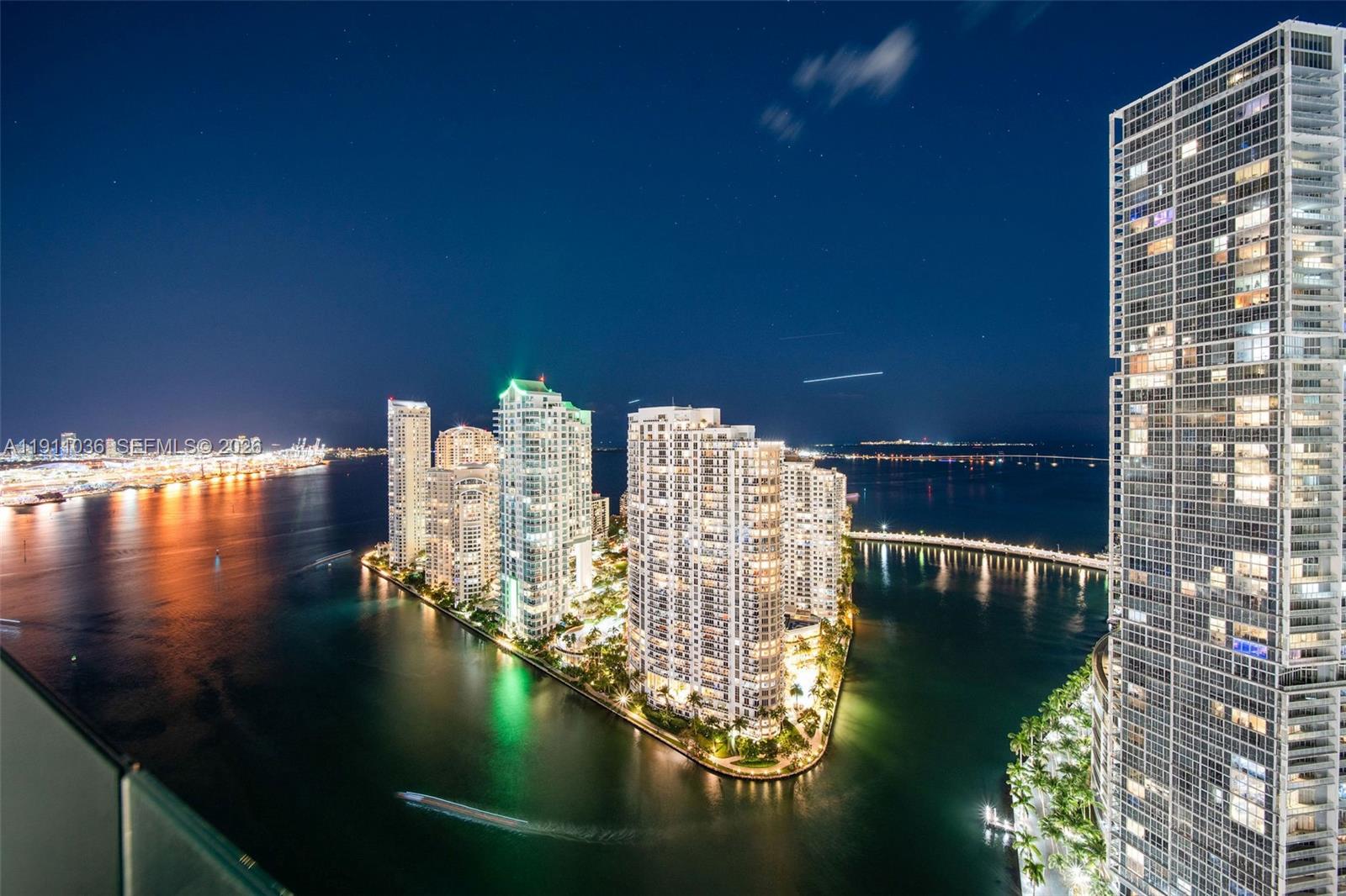 300 Biscayne Blvd Way #3404, Miami FL 33131