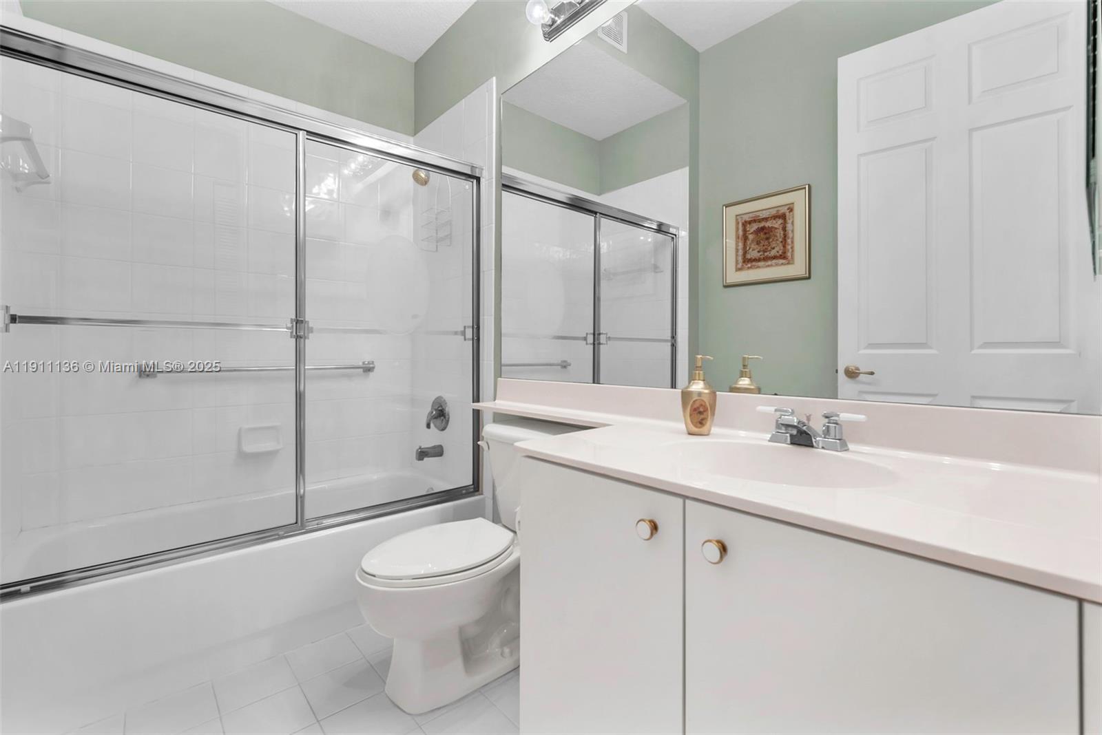 7921 E Exeter Blvd E #202, Tamarac FL 33321