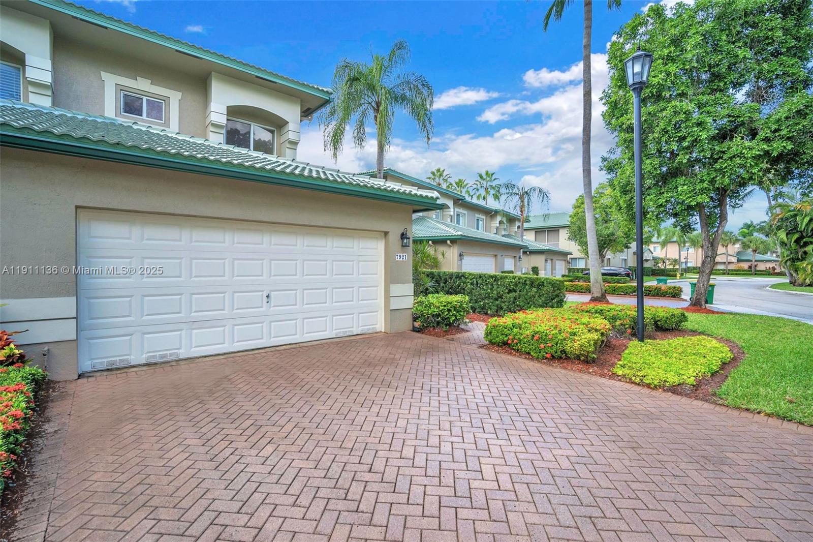 7921 E Exeter Blvd E #202, Tamarac FL 33321