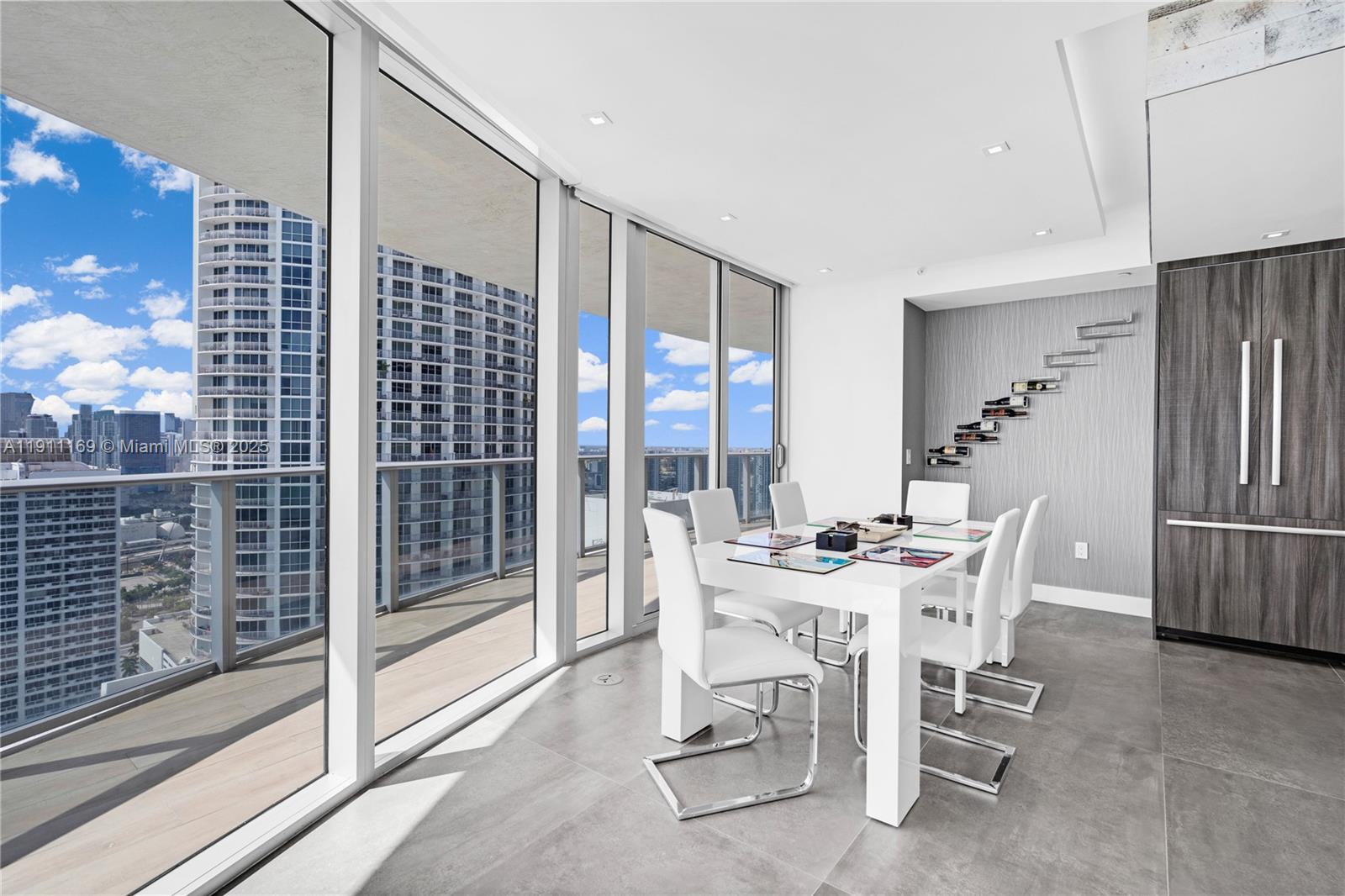 488 NE 18th St #3912, Miami FL 33132