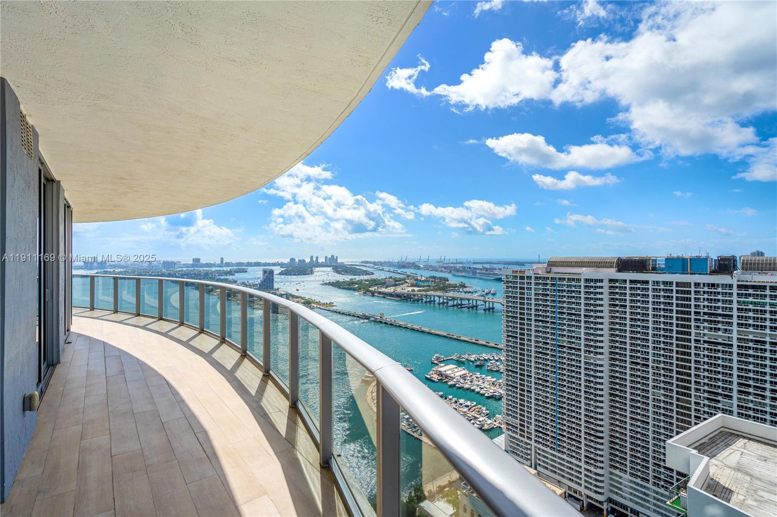 488 NE 18th St #3912, Miami FL 33132