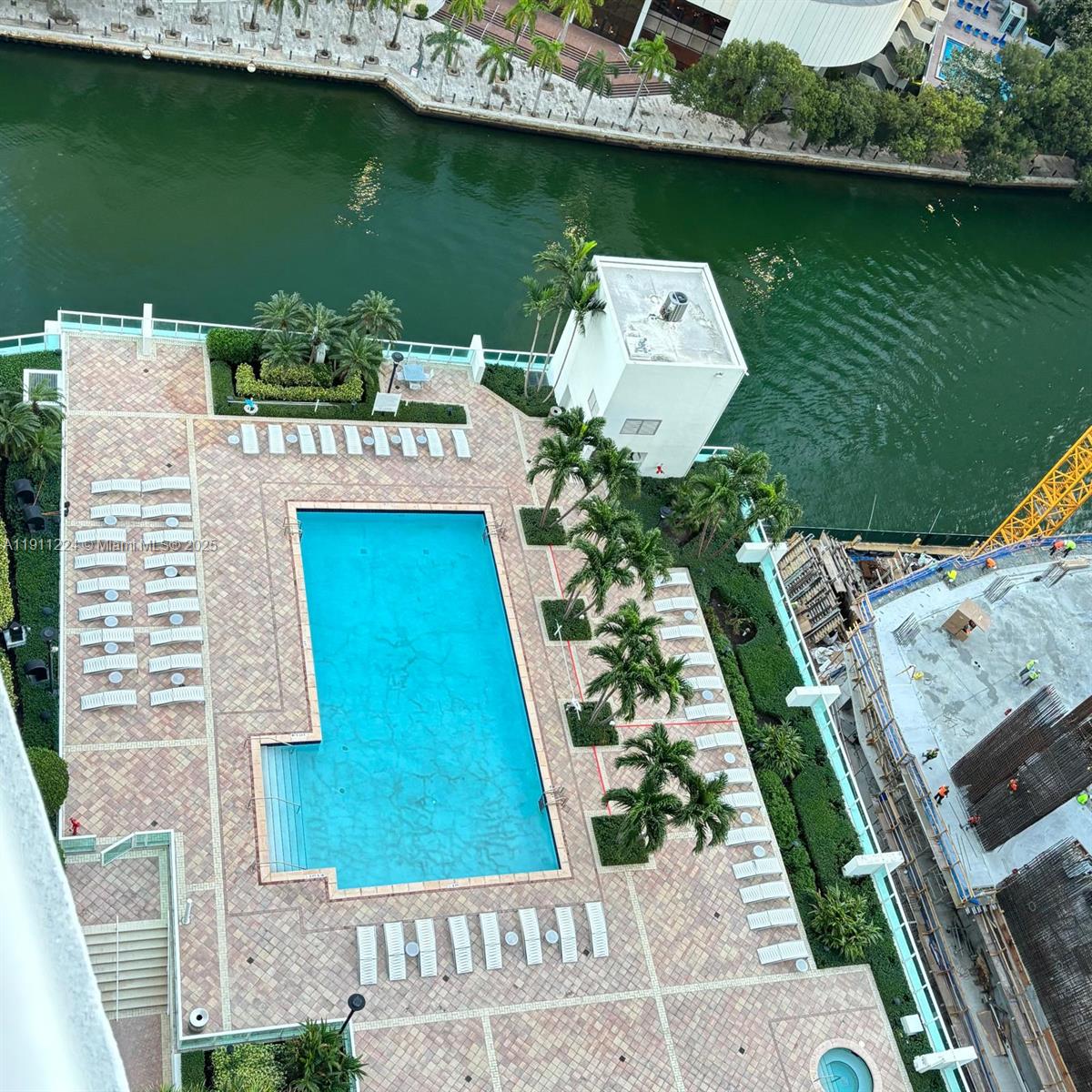 31 SE 5th St #2910, Miami FL 33131