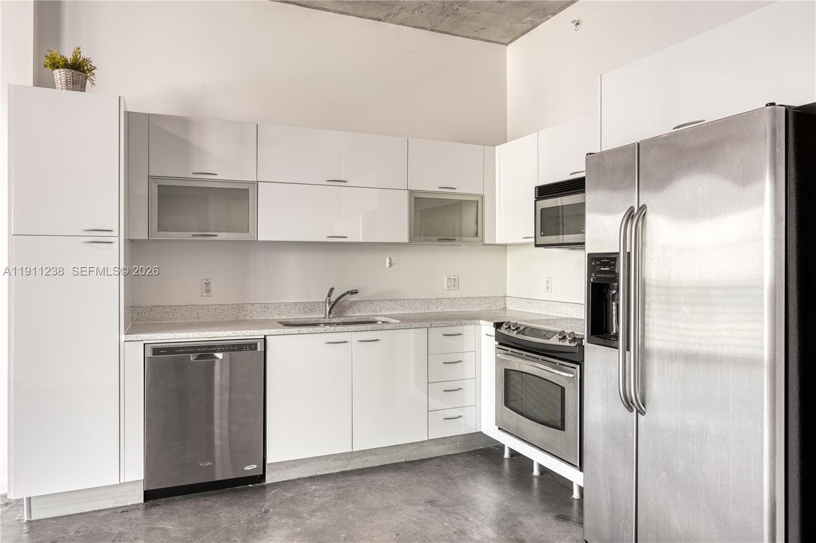 133 NE 2nd Ave #2905, Miami FL 33132