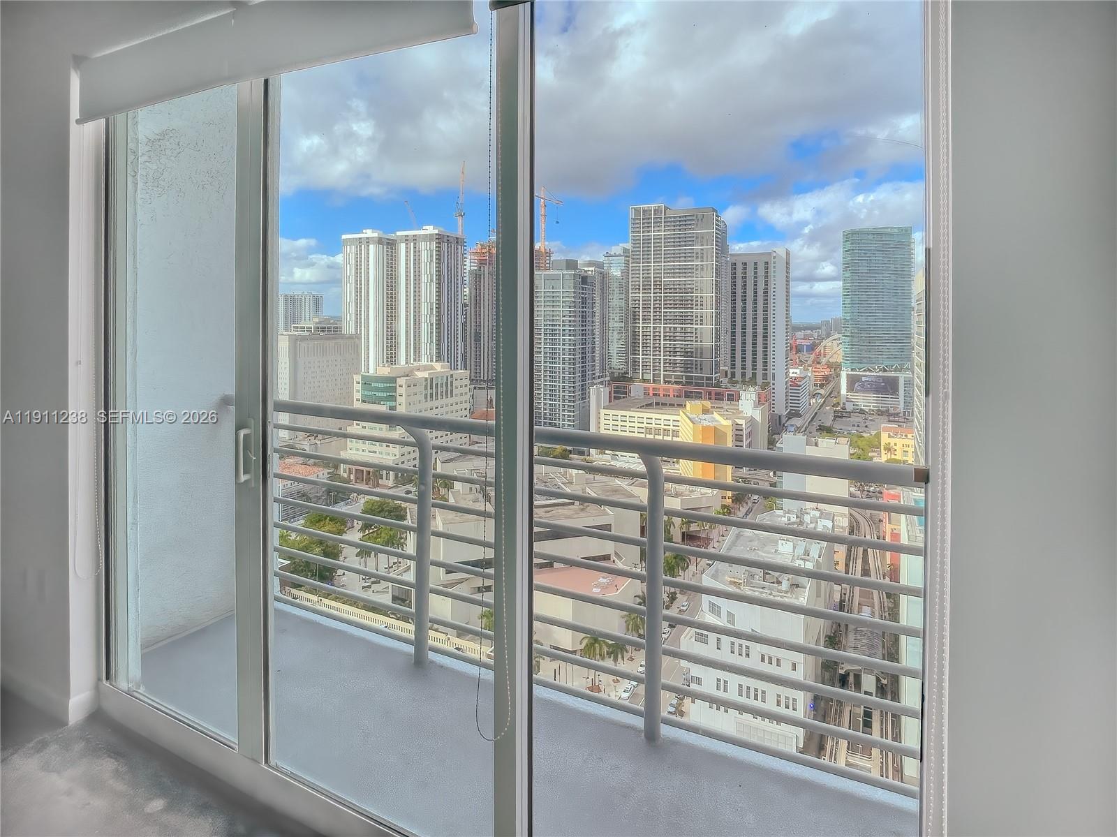 133 NE 2nd Ave #2905, Miami FL 33132