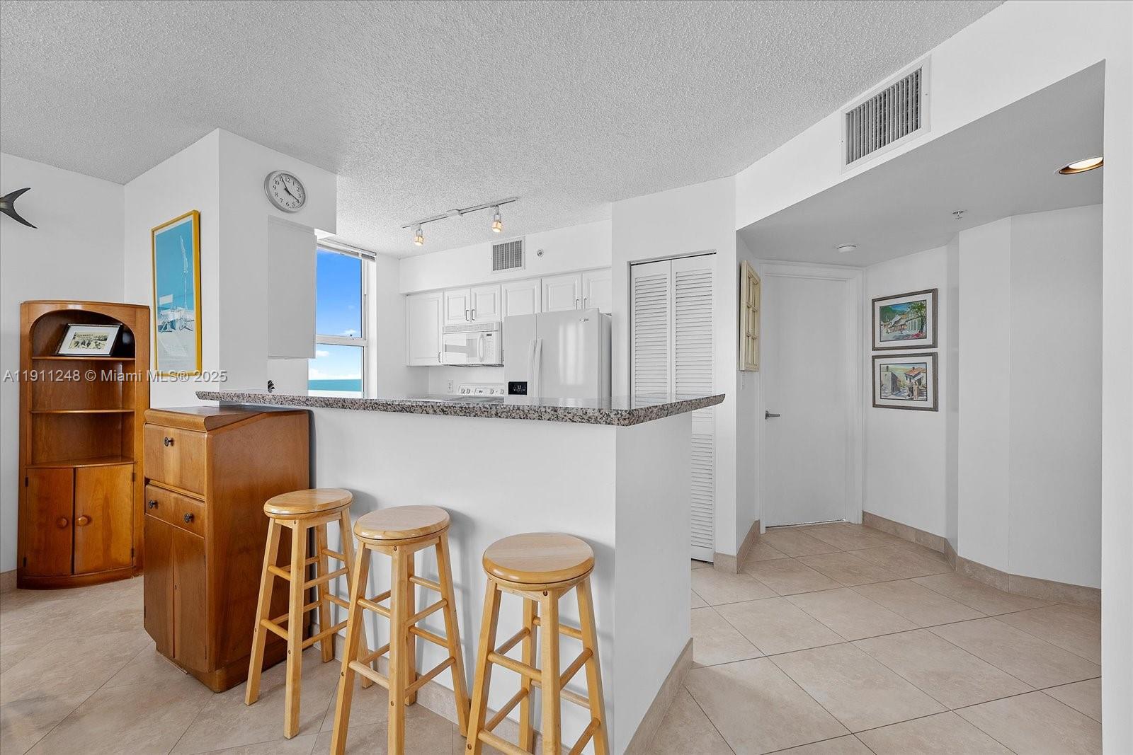 90 Alton Rd #2911, Miami Beach FL 33139