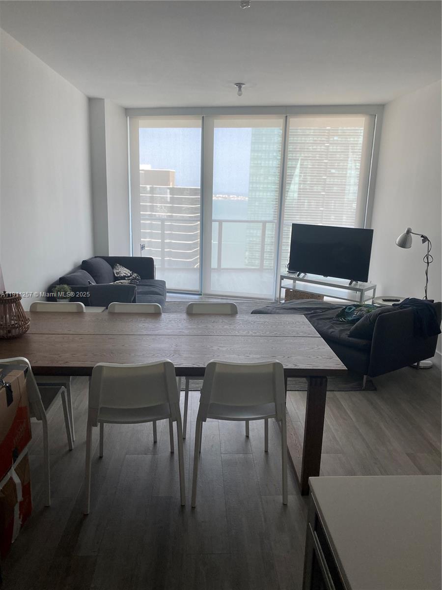 1300 S Miami Ave #3204, Miami FL 33130