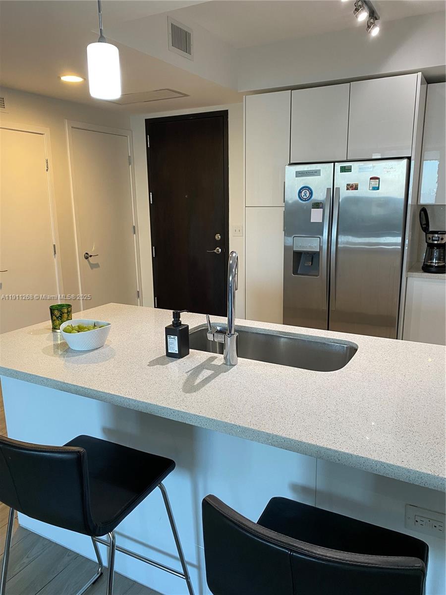 999 SW 1st Ave #1413, Miami FL 33130