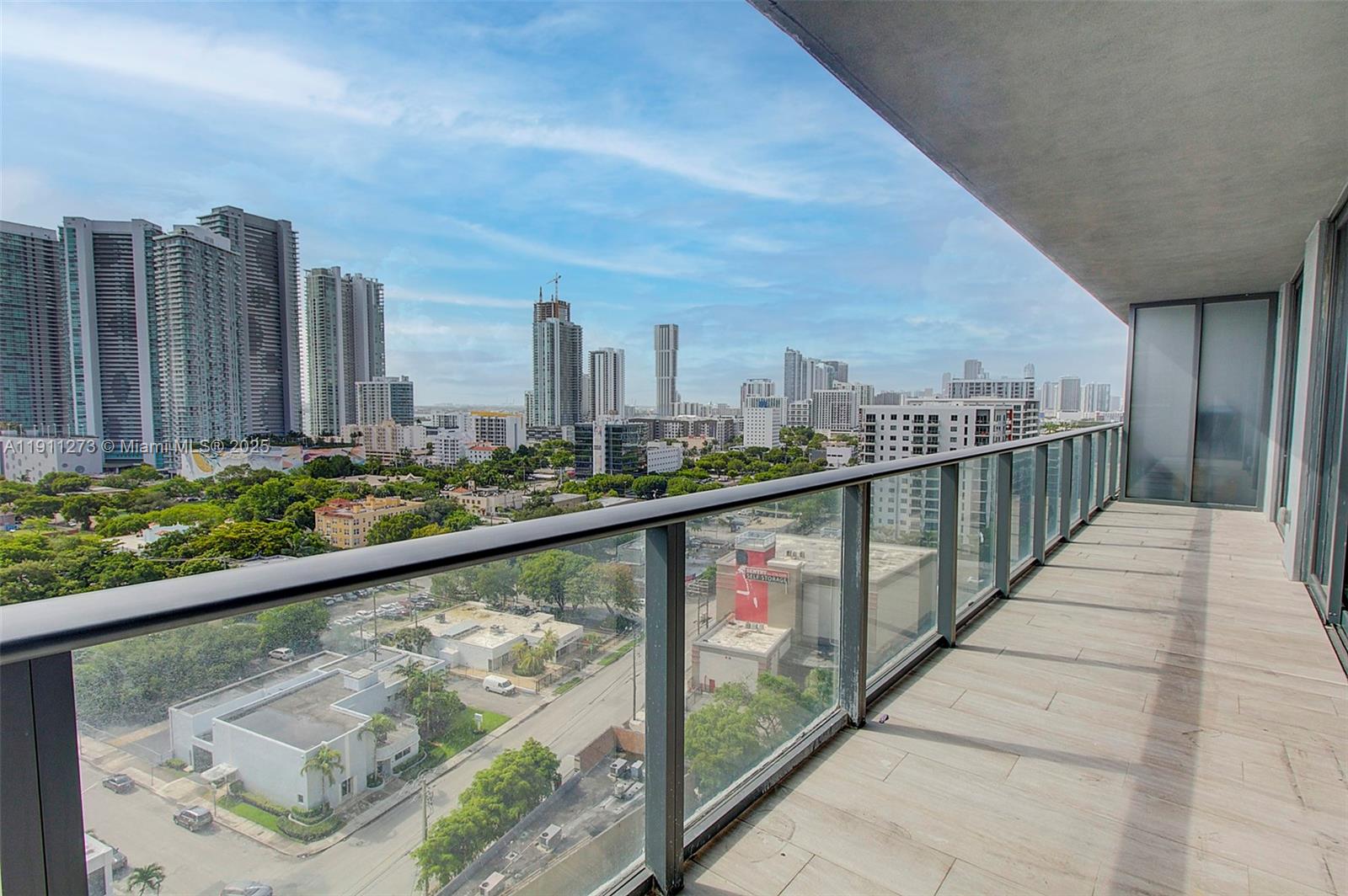 121 NE 34th St #1507, Miami FL 33137