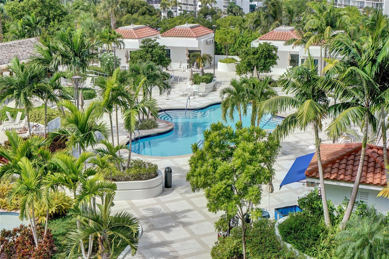 20281 E Country Club Dr #511, Aventura FL 33180