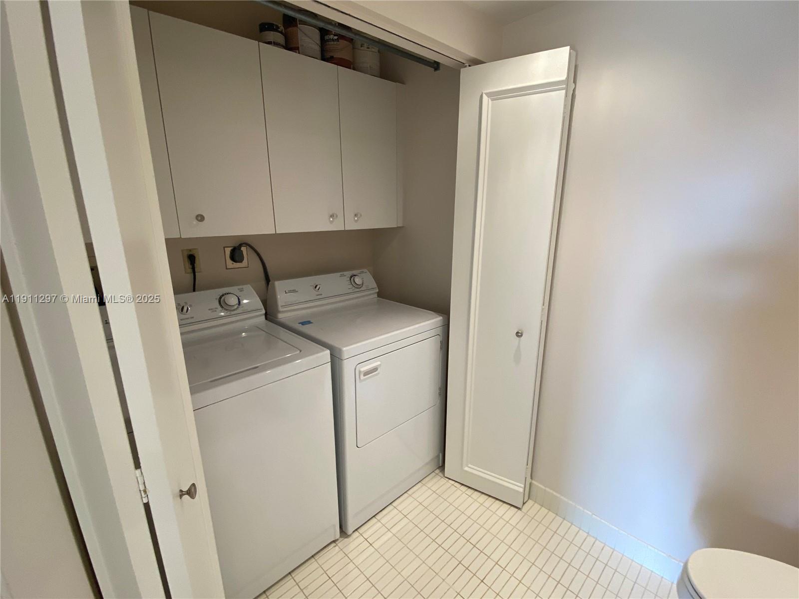 20281 E Country Club Dr #511, Aventura FL 33180
