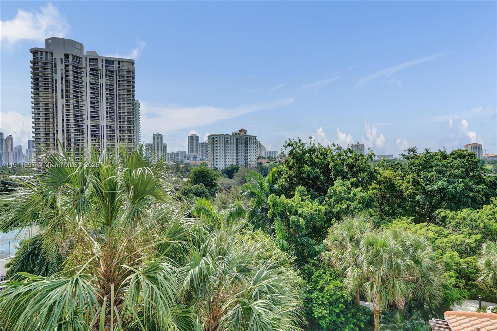 20281 E Country Club Dr #511, Aventura FL 33180