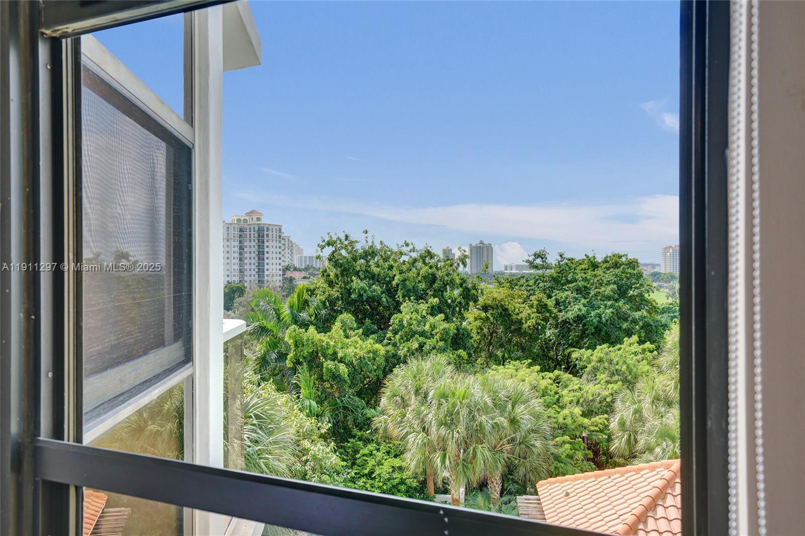 20281 E Country Club Dr #511, Aventura FL 33180