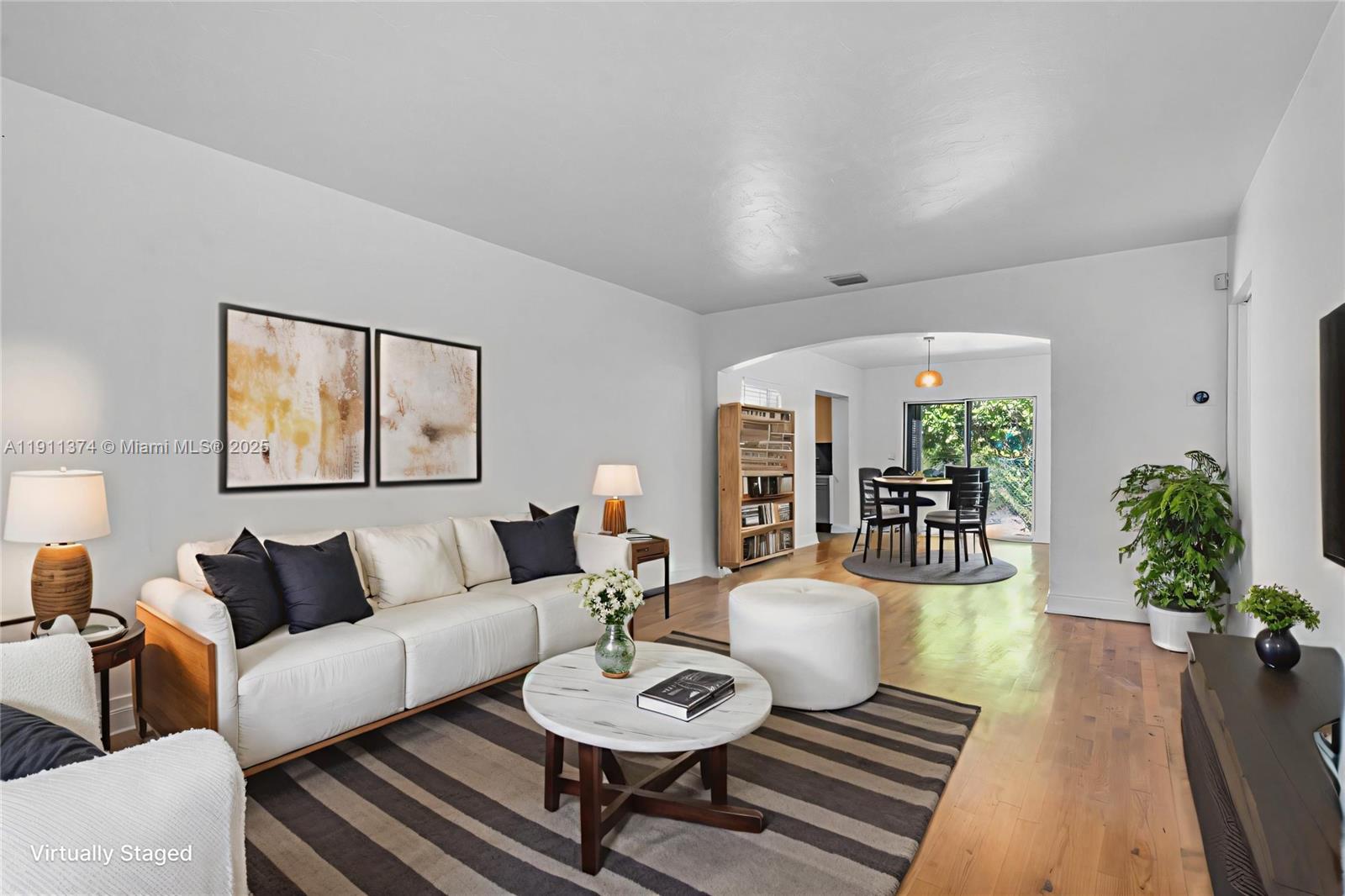 10 Century Ln, Miami Beach FL 33139
