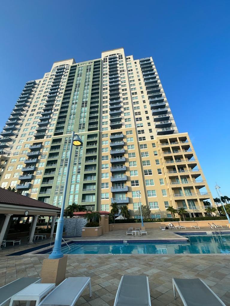 90 Alton Rd #407, Miami Beach FL 33139