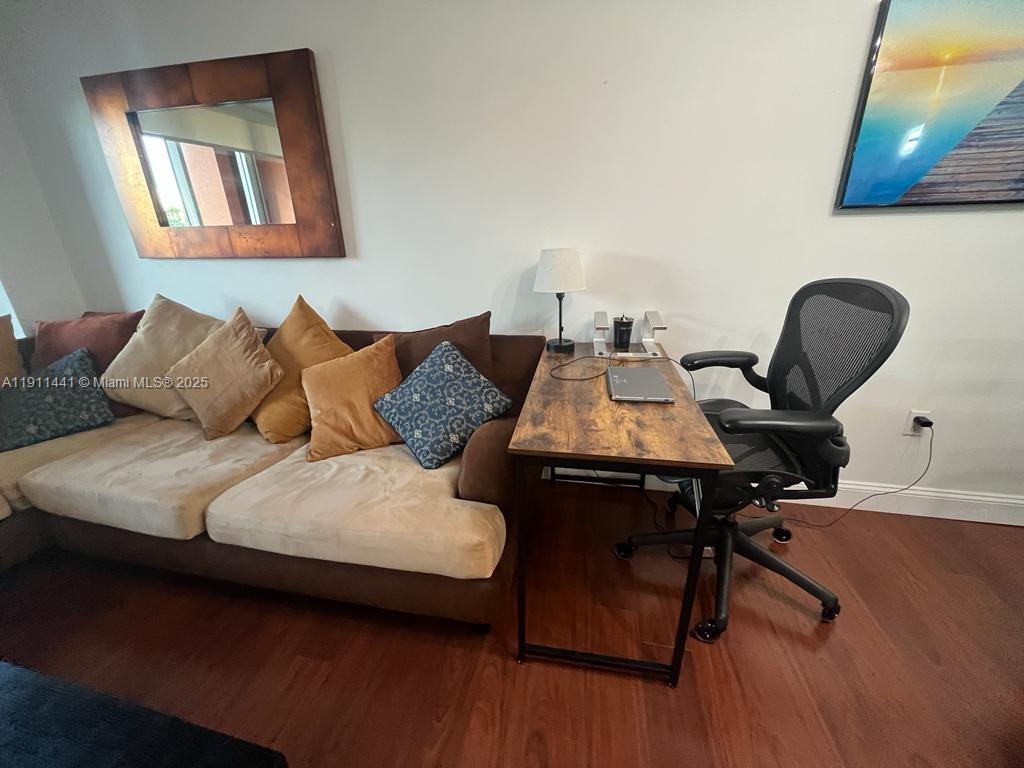 90 Alton Rd #407, Miami Beach FL 33139