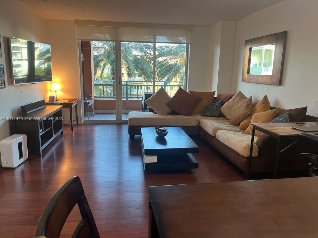 90 Alton Rd #407, Miami Beach FL 33139