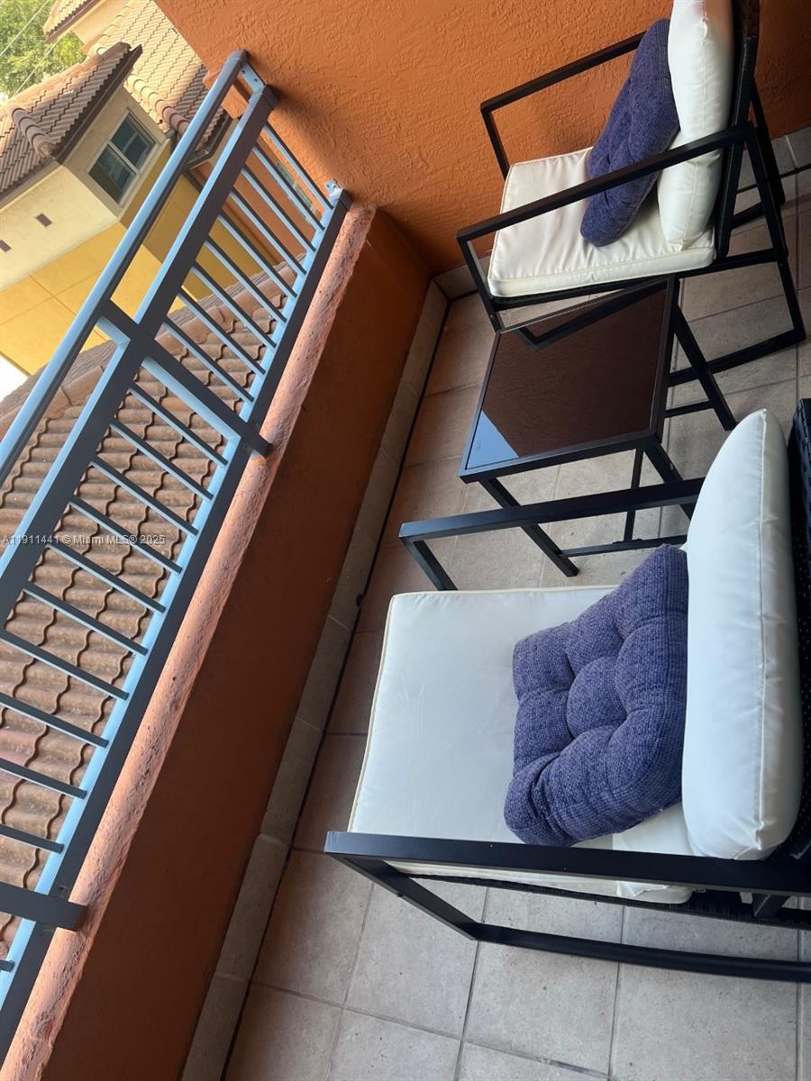 90 Alton Rd #407, Miami Beach FL 33139