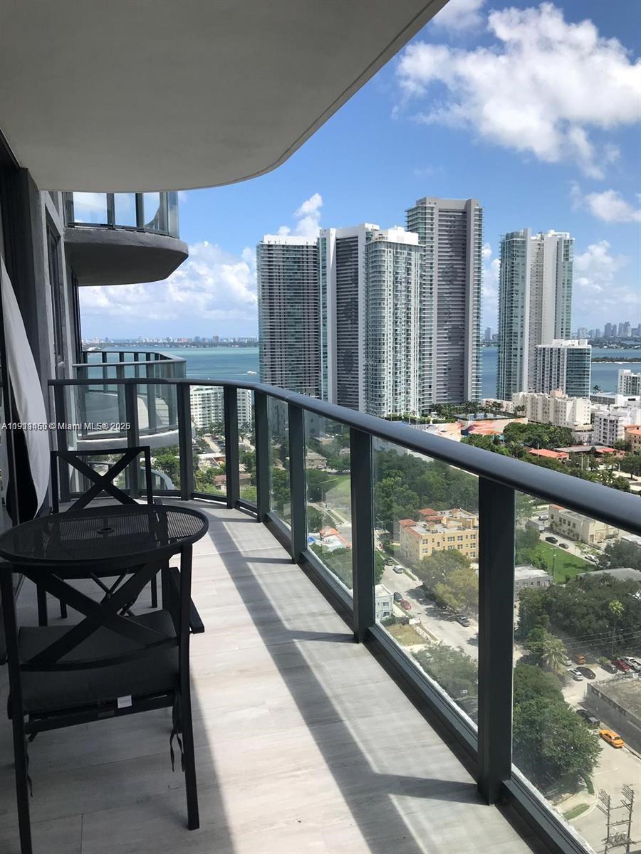 121 NE 34th St #2603, Miami FL 33137