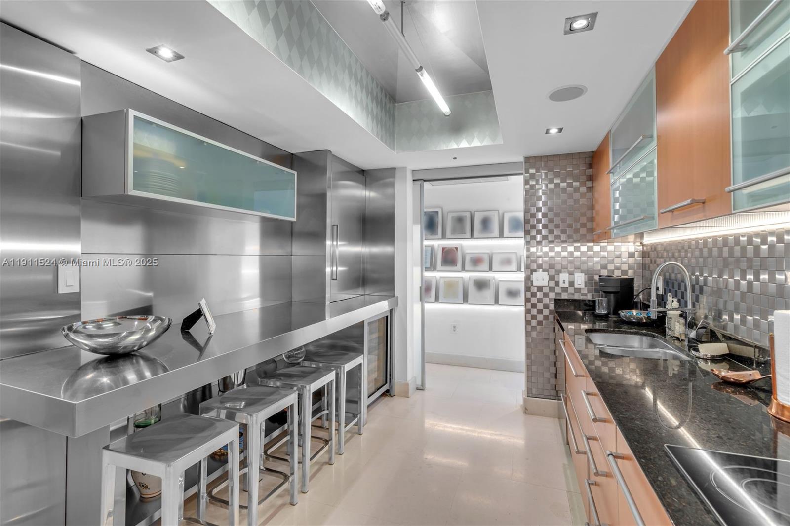 400 Alton Rd #706, Miami Beach FL 33139