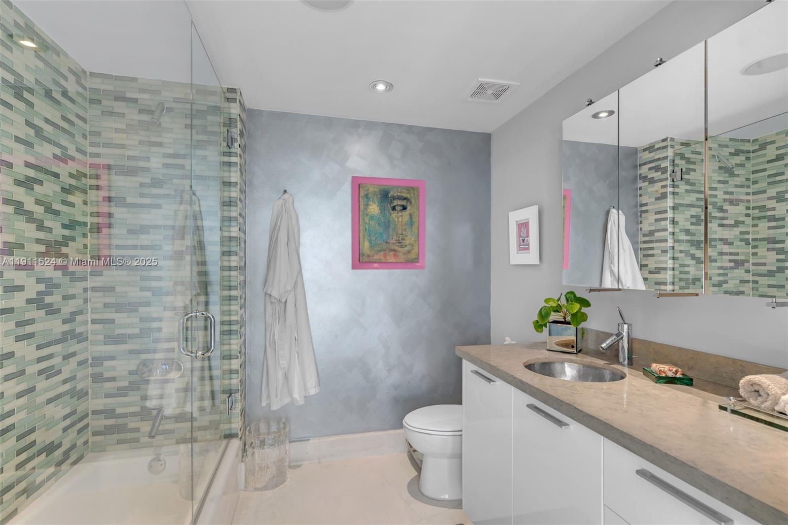 400 Alton Rd #706, Miami Beach FL 33139