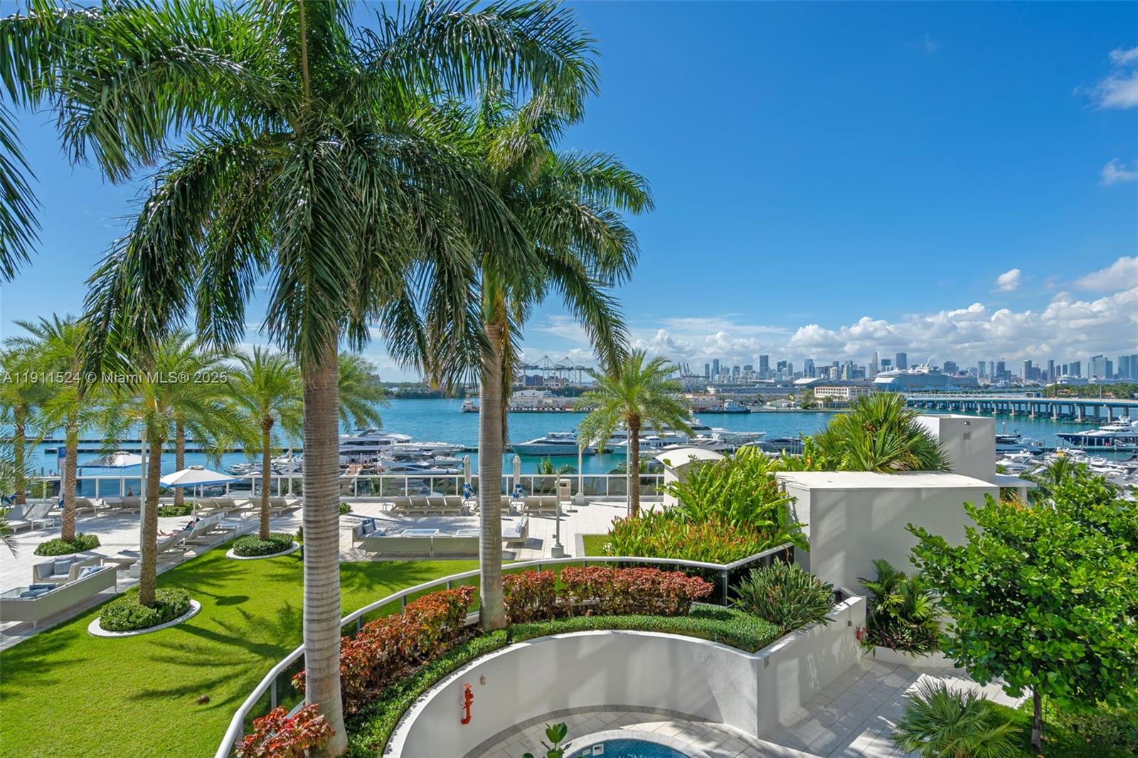 400 Alton Rd #706, Miami Beach FL 33139