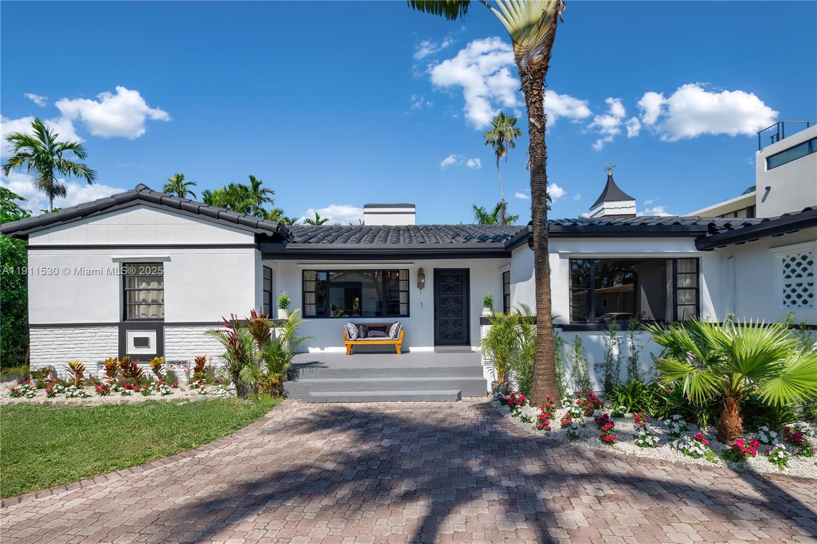 118 E 3rd Ct, Miami Beach FL 33139