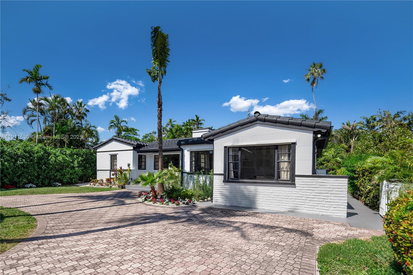 118 E 3rd Ct, Miami Beach FL 33139