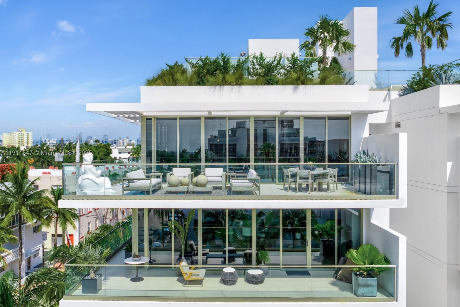 300 Collins Ave #PH3, Miami Beach FL 33139