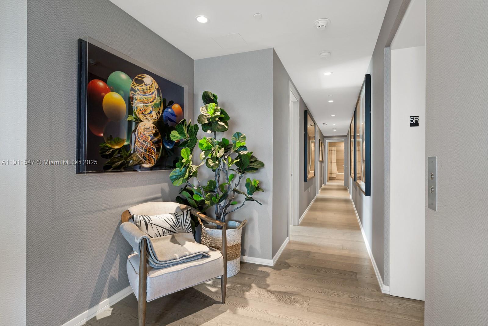 300 Collins Ave #PH3, Miami Beach FL 33139