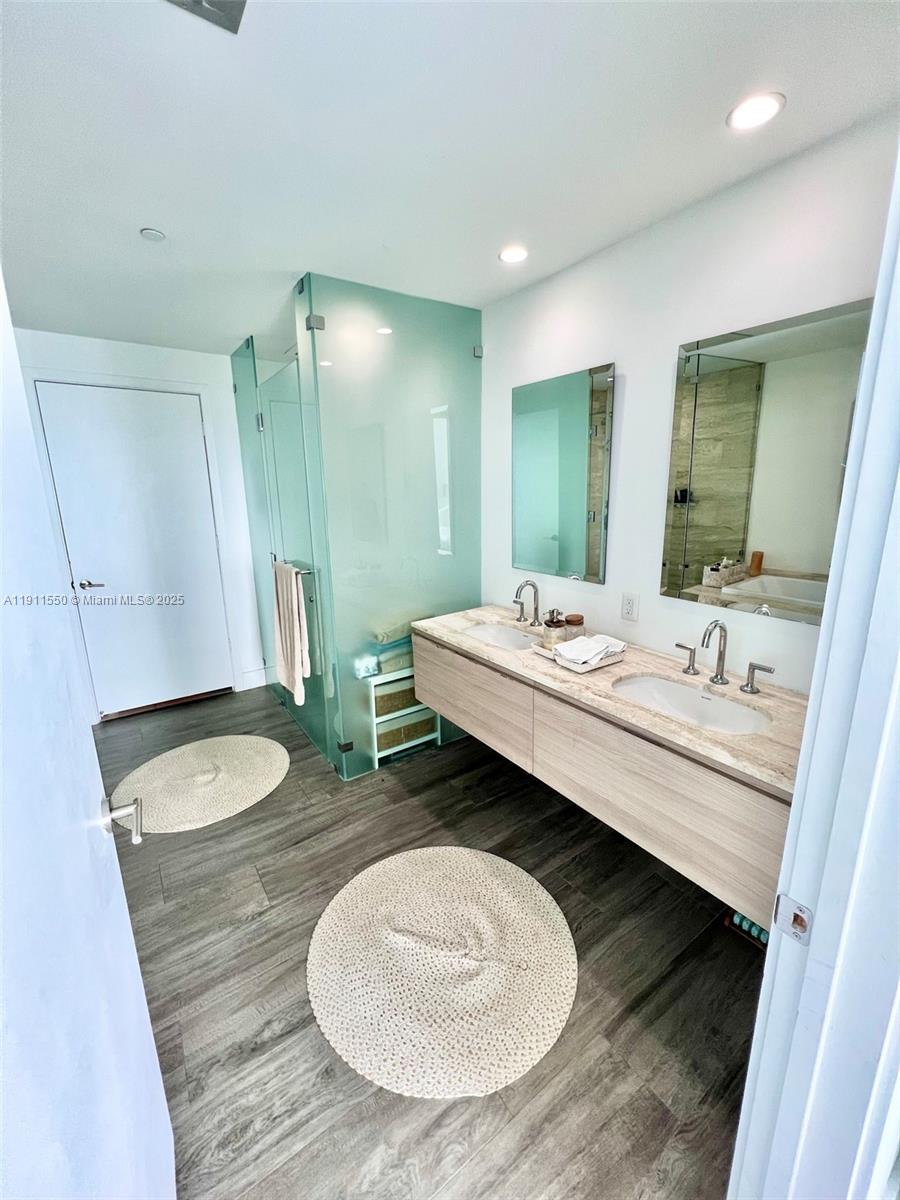 2900 NE 7th Ave #2708, Miami FL 33137