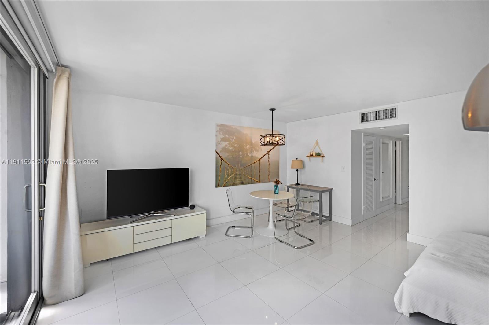 1000 West Ave #328, Miami Beach FL 33139