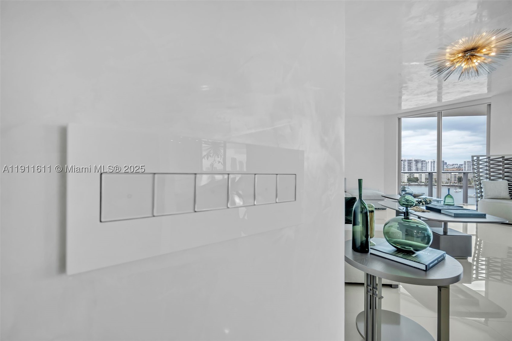 17301 Biscayne Blvd #910, North Miami Beach FL 33160