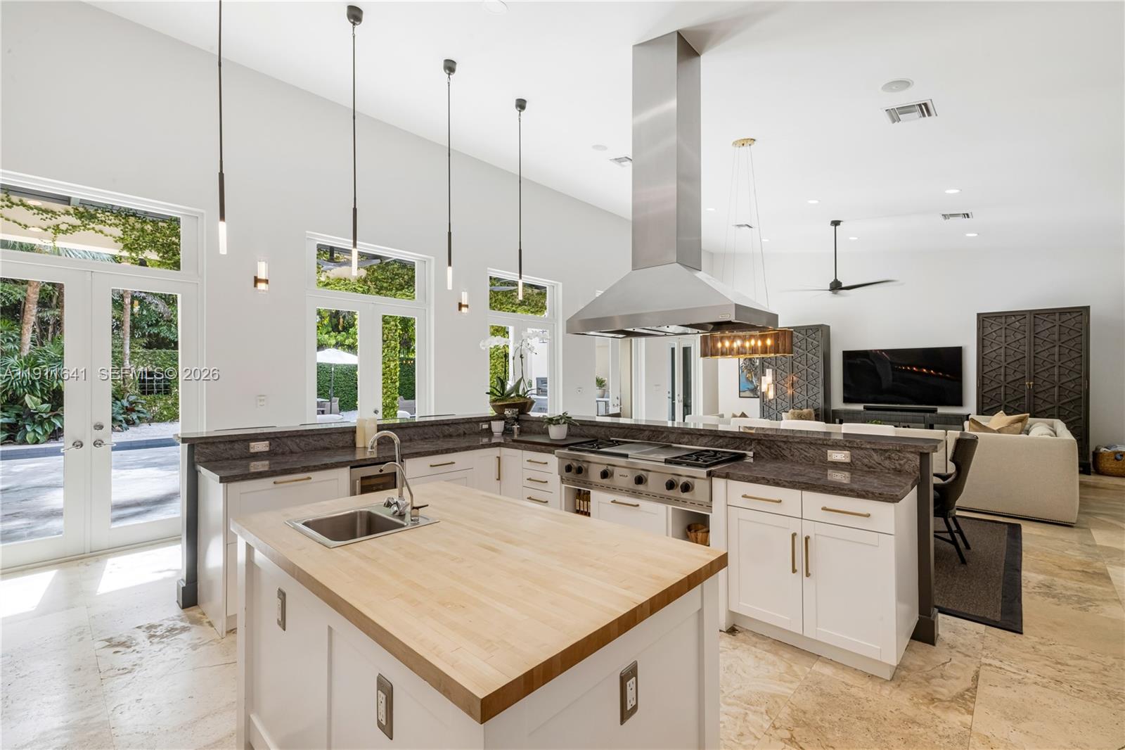 7370 Vistalmar St, Coral Gables FL 33143