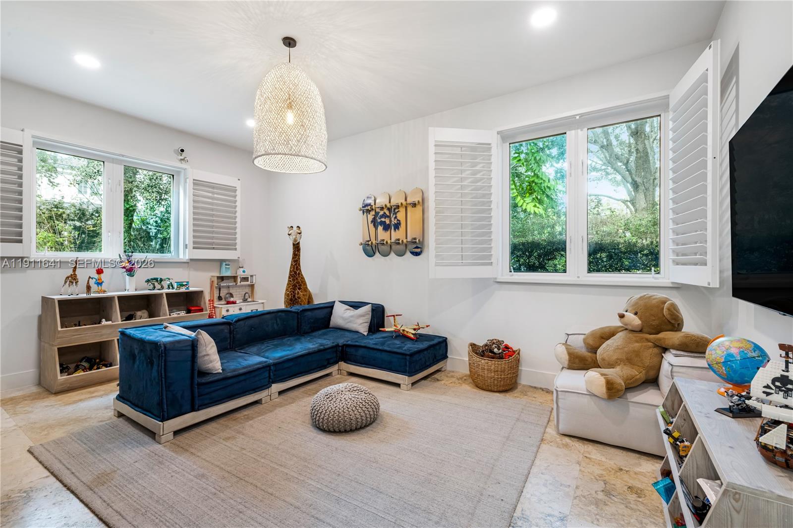 7370 Vistalmar St, Coral Gables FL 33143