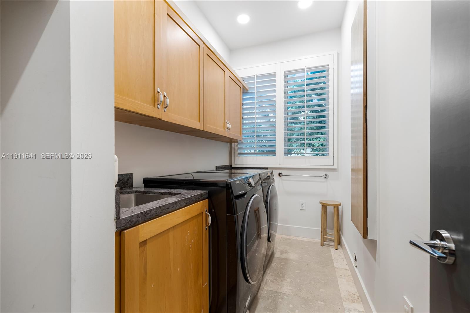 7370 Vistalmar St, Coral Gables FL 33143