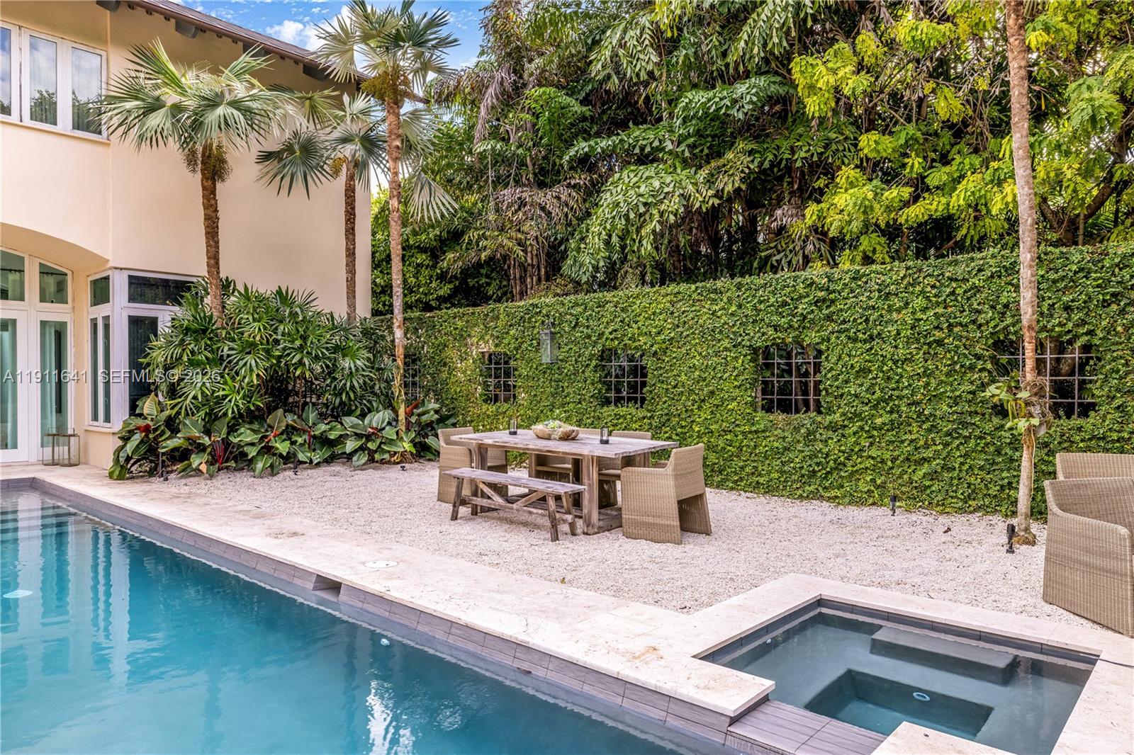 7370 Vistalmar St, Coral Gables FL 33143