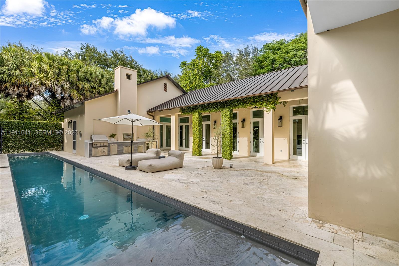 7370 Vistalmar St, Coral Gables FL 33143
