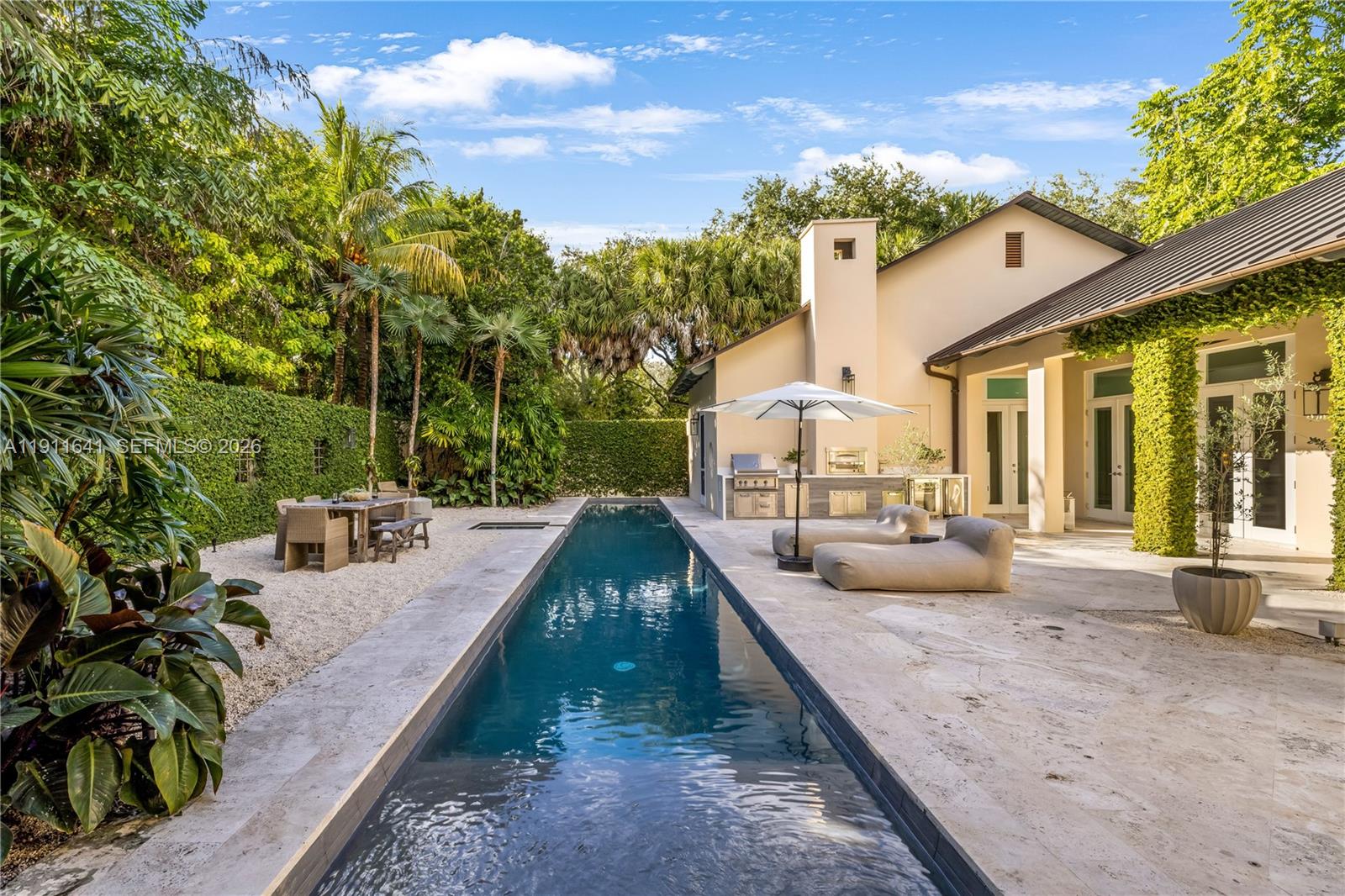 7370 Vistalmar St, Coral Gables FL 33143