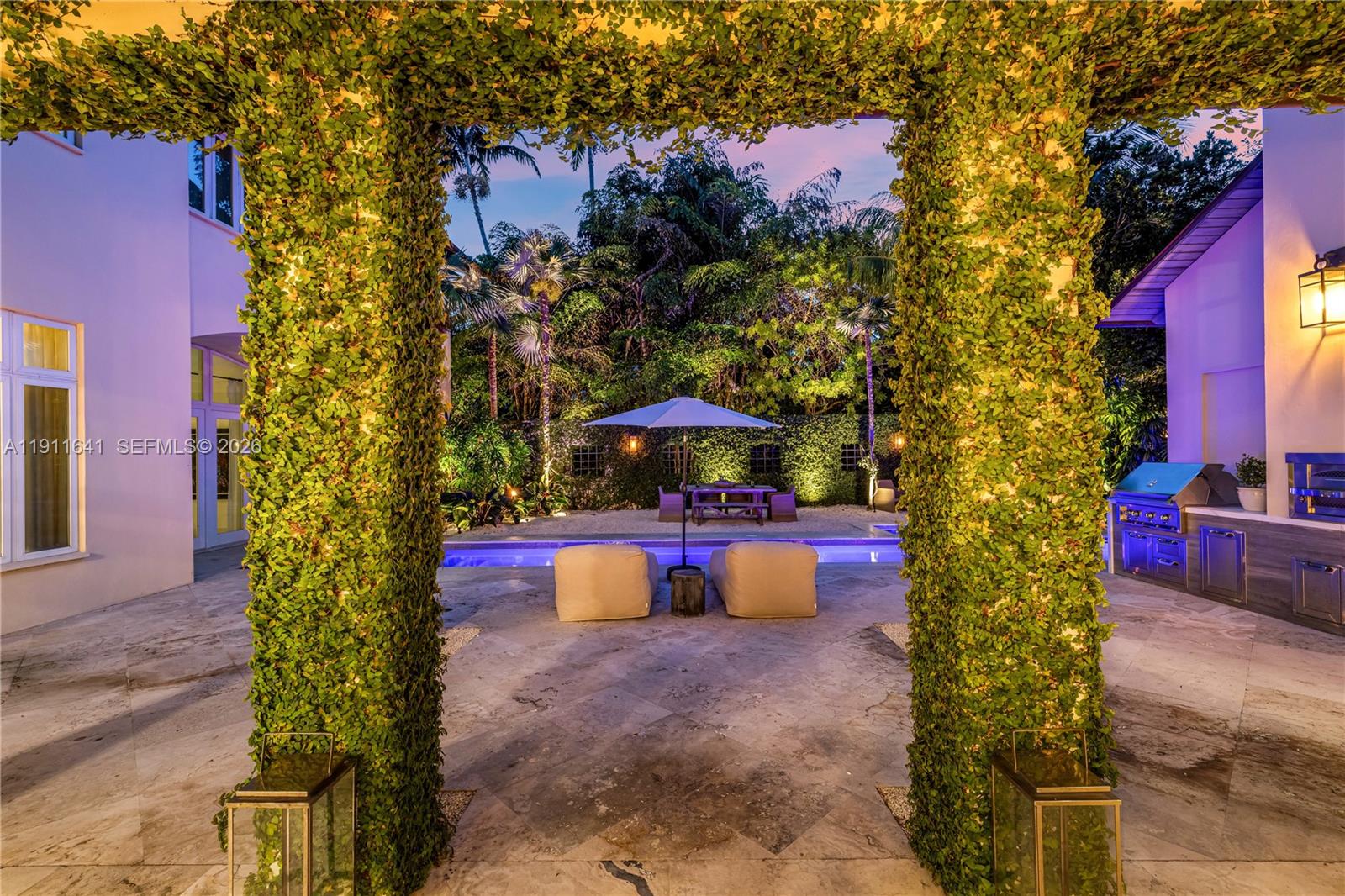 7370 Vistalmar St, Coral Gables FL 33143