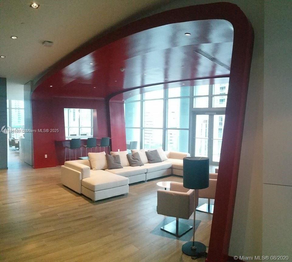 1100 S Miami Ave #2911, Miami FL 33130