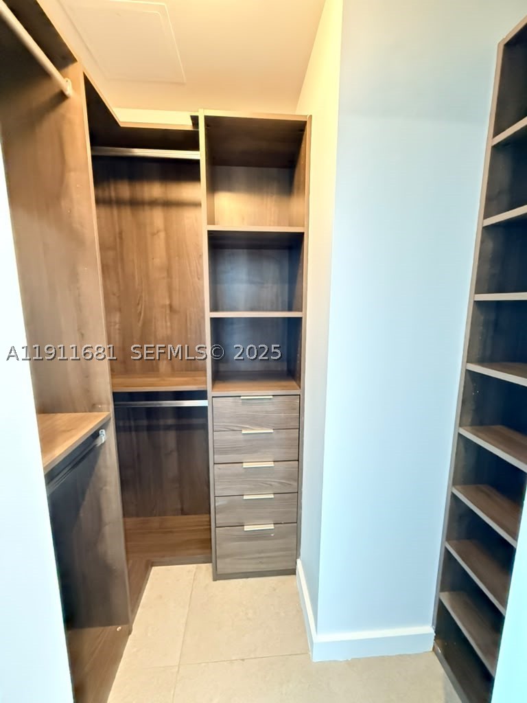 1100 S Miami Ave #2911, Miami FL 33130