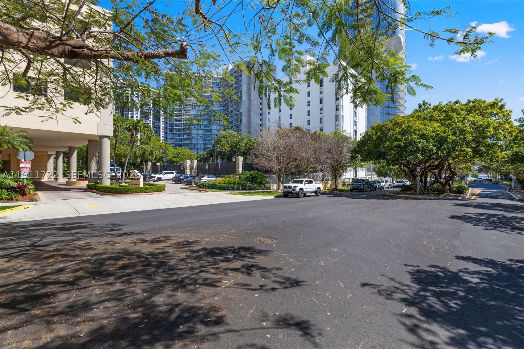 2475 Brickell Ave #1907, Miami FL 33129