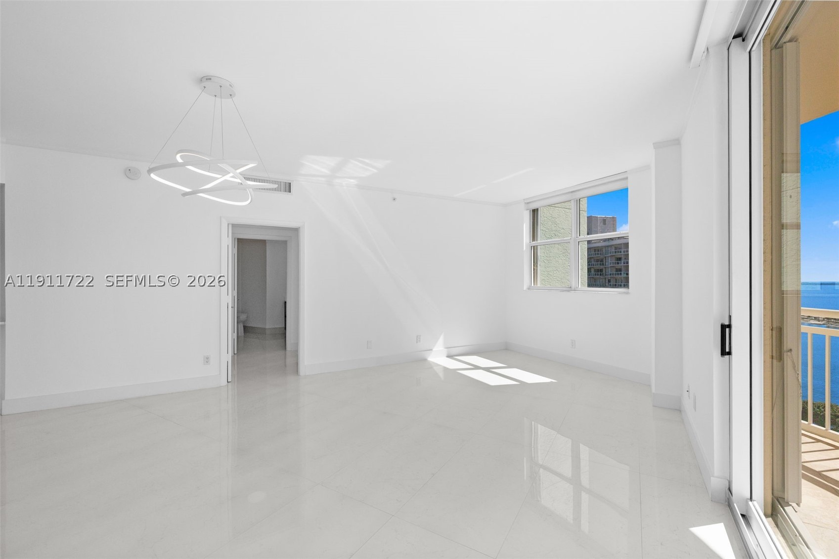 2475 Brickell Ave #1907, Miami FL 33129